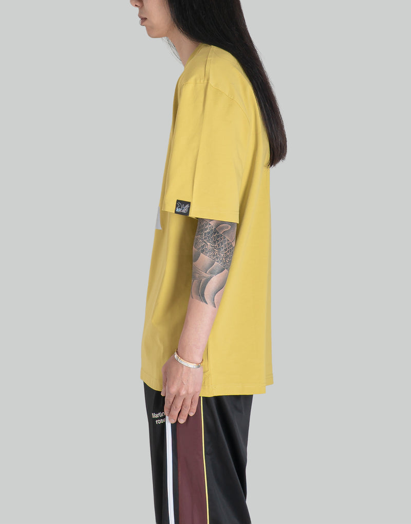 CLASSIC T-SHIRT