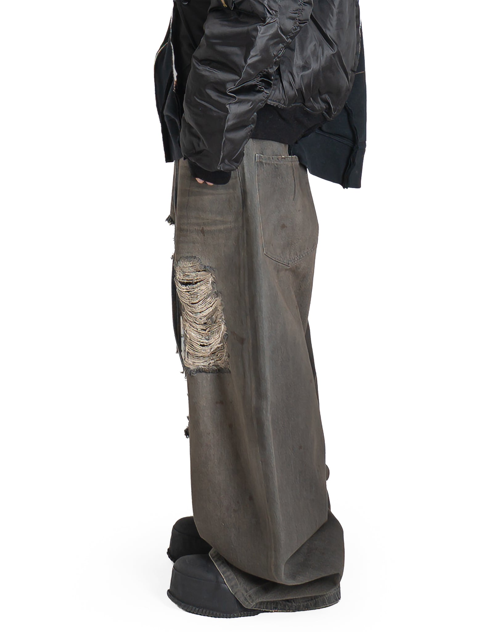 DISCOVERED - CRASH DENIM PANTS - 082plus