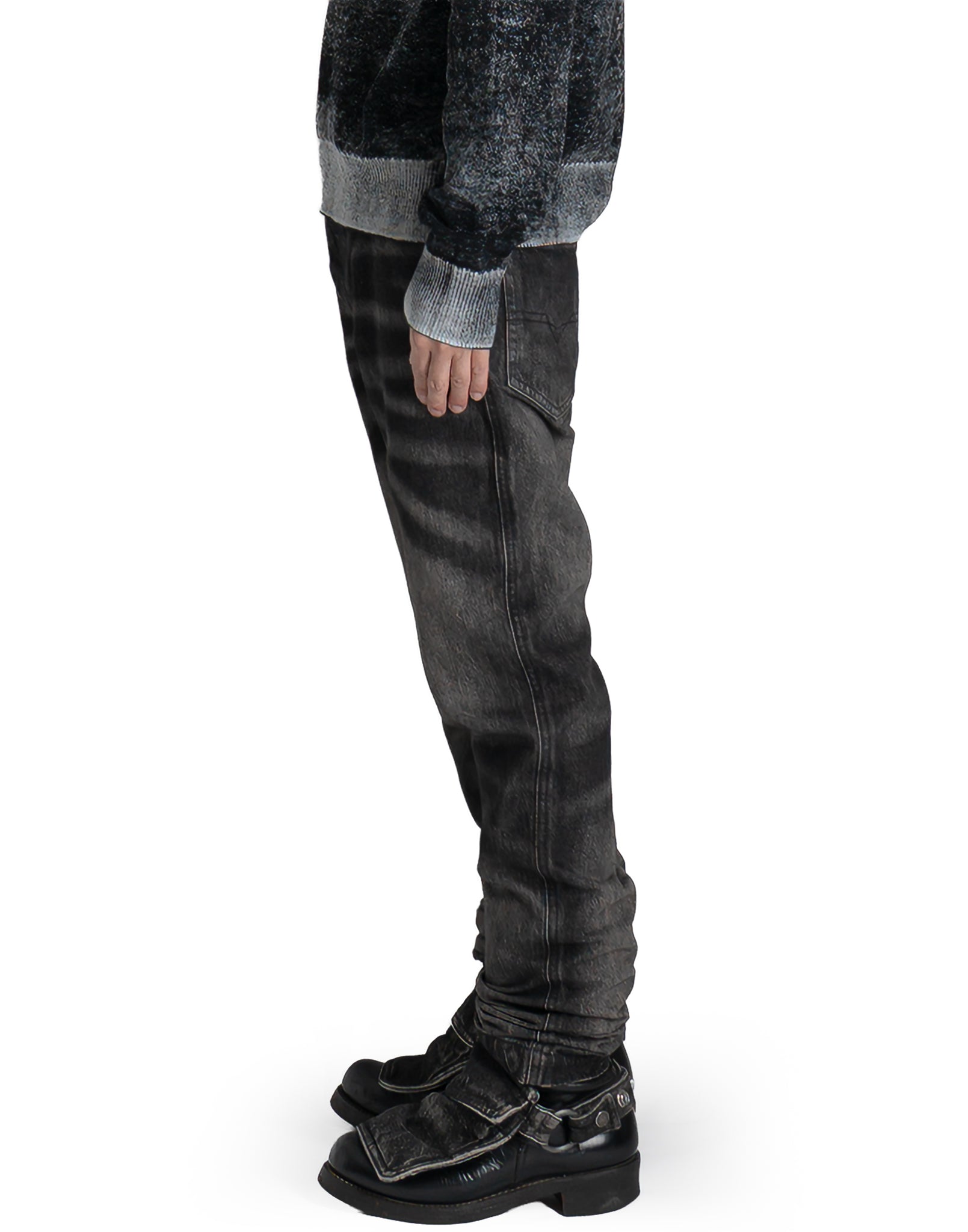 [Runway] D-GHETVYL-FSJ
