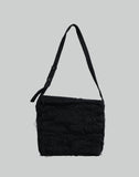 Destroyed knit bag - 082plus