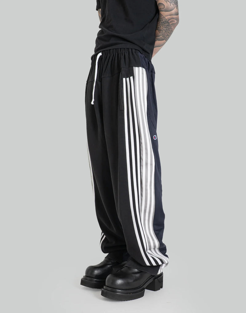 DISCOVERED - Docking Wide Track Pants - 082plus