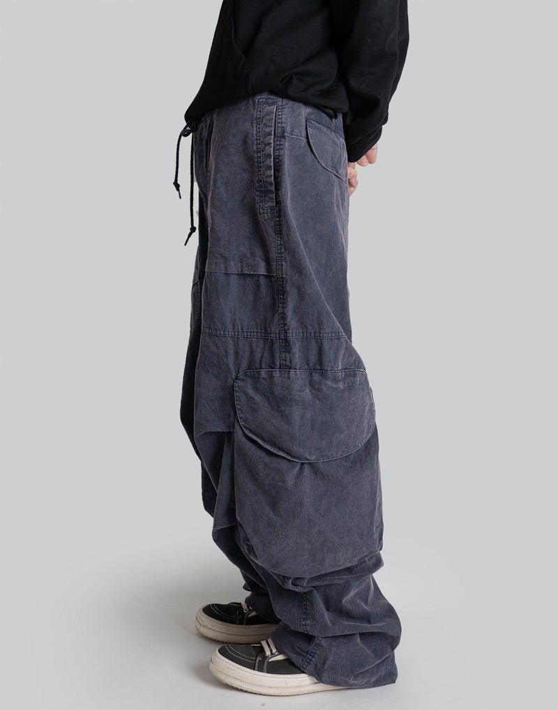 entire studios - FREIGHT CARGO - 082plus