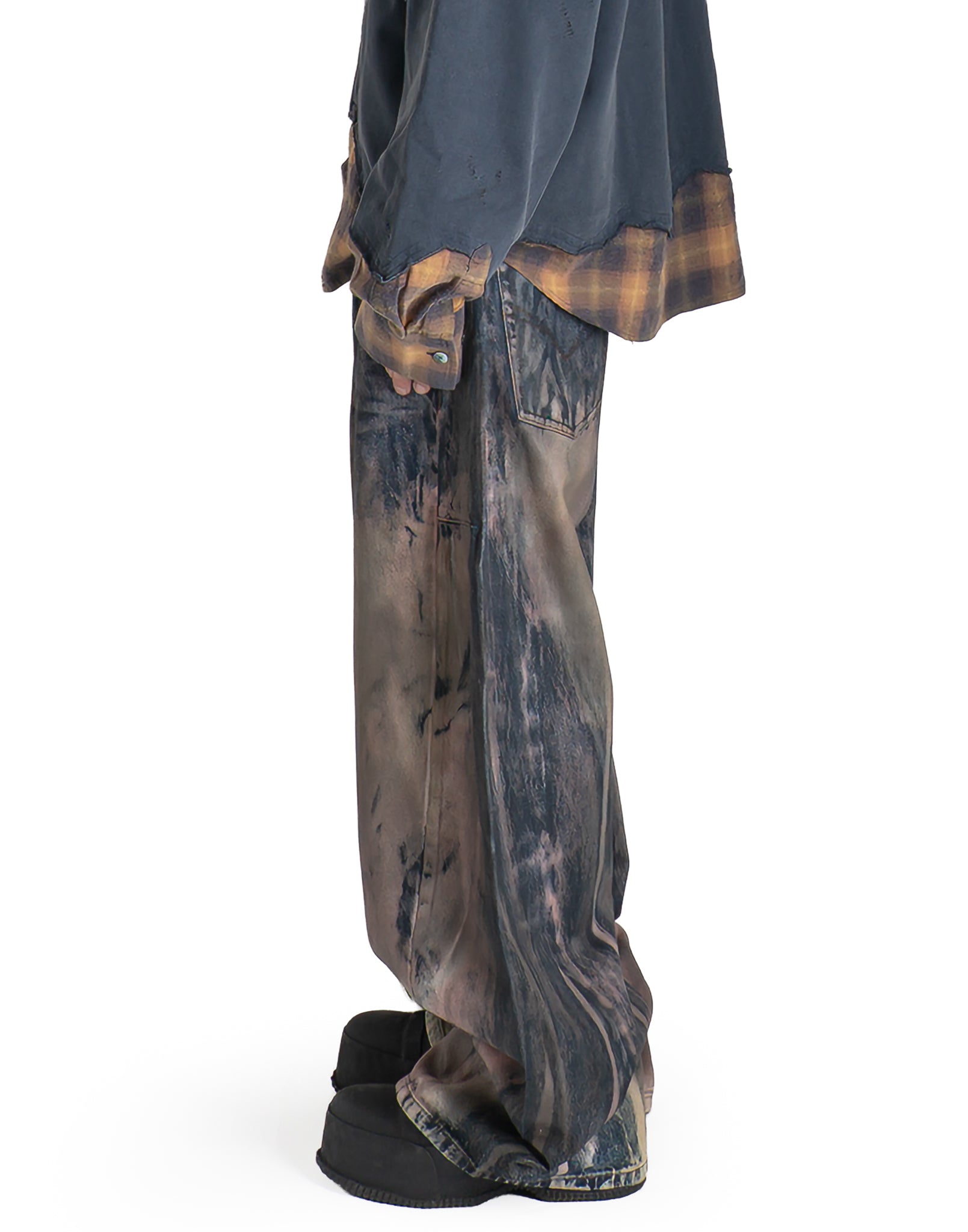 FENG CHEN WANG - ARTISTICALLY TIE-DYED COATED DENIM PANTS - 082plus
