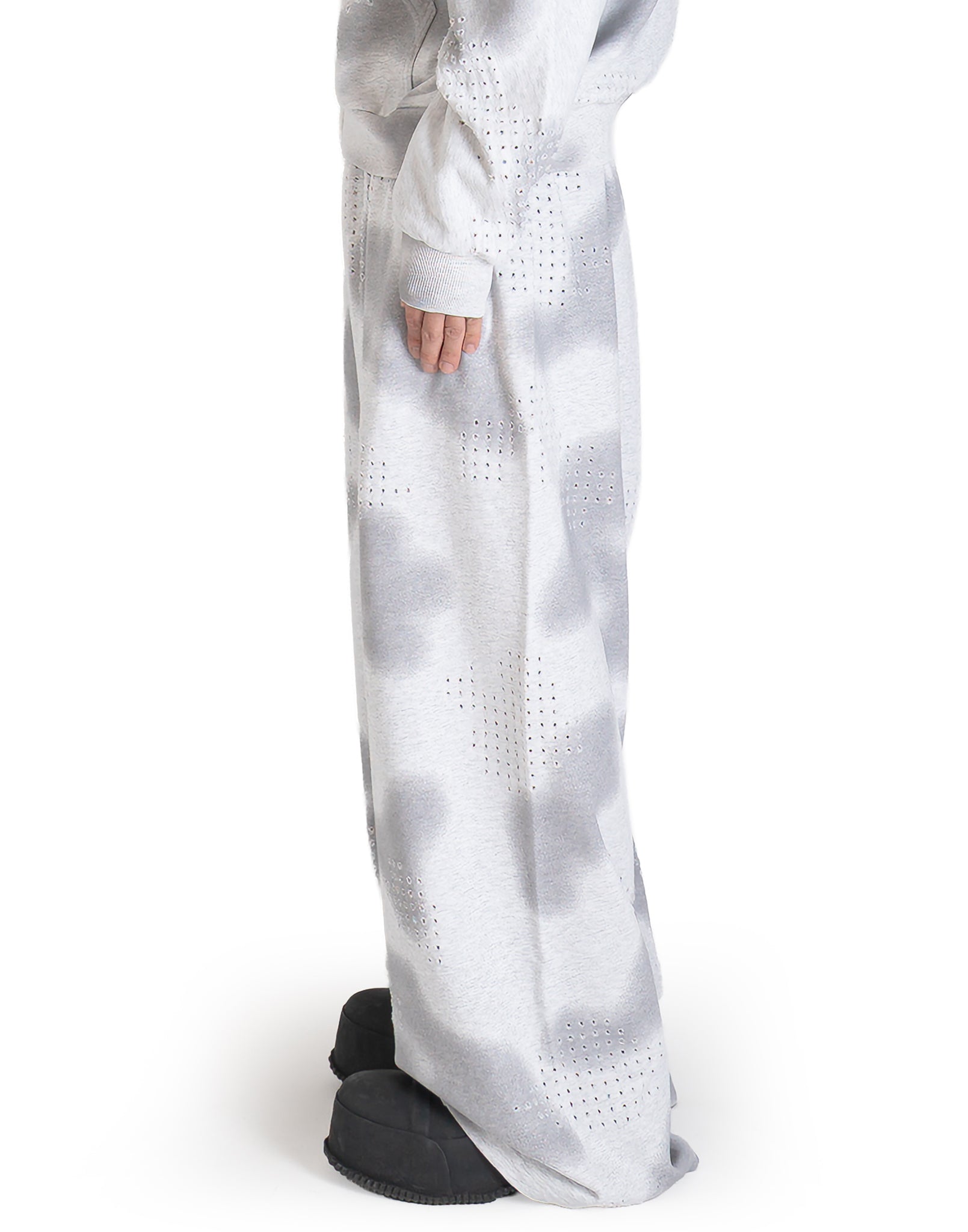GRID CAMO SWEATPANTS