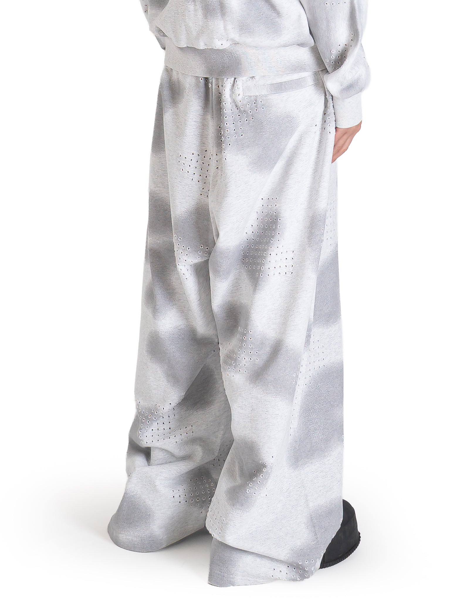 GRID CAMO SWEATPANTS