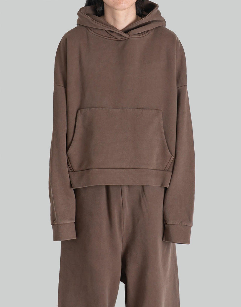 entire studios - HEAVY HOOD - 082plus