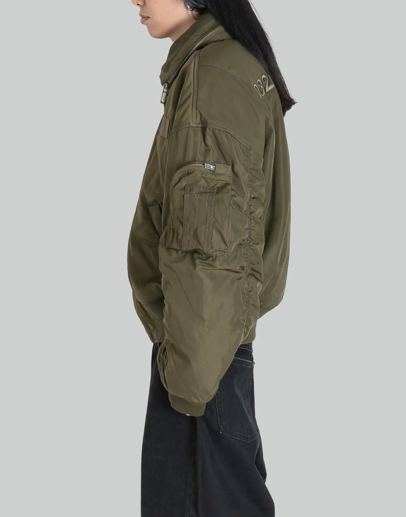 032C - ''HUNTING'' BOMBER - 082plus