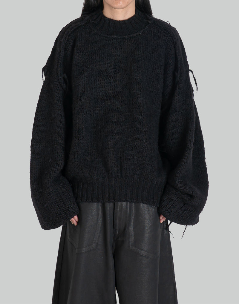 KINGPIN KNIT SWEATER