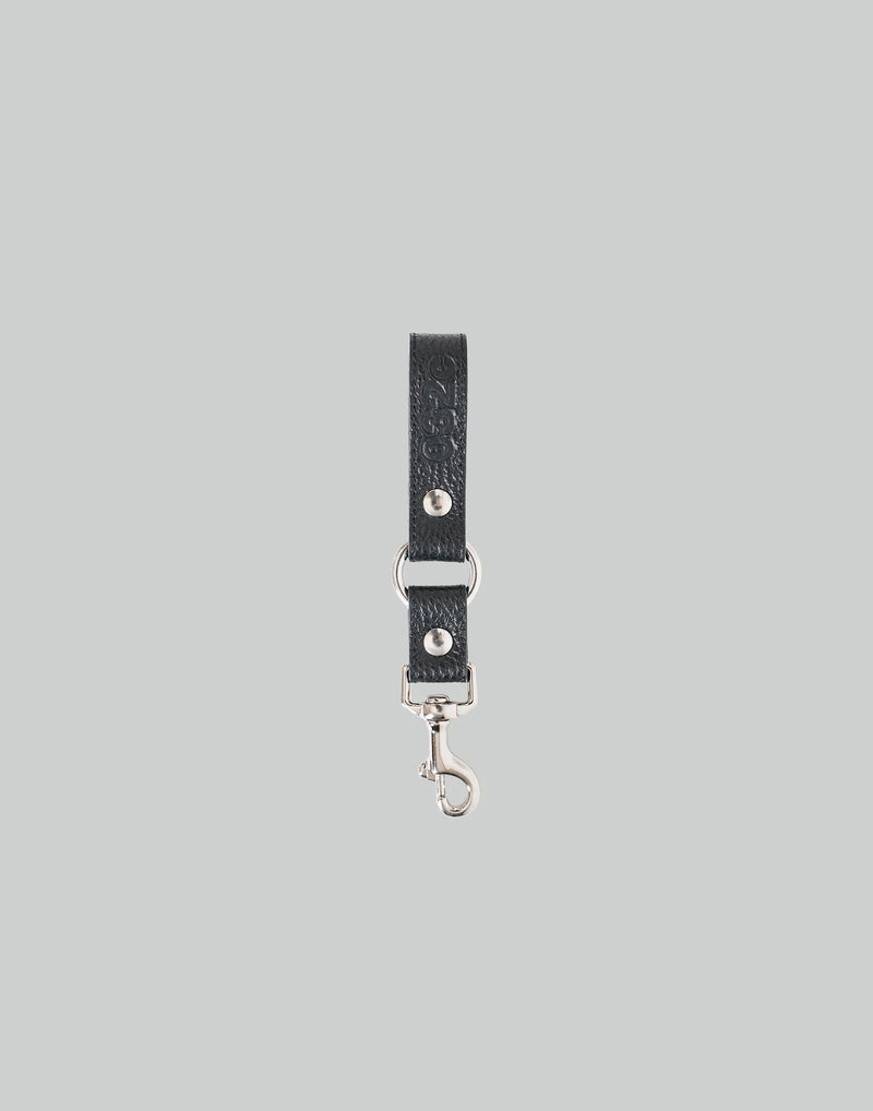032C - LEATHER KEYCHAIN - 082plus