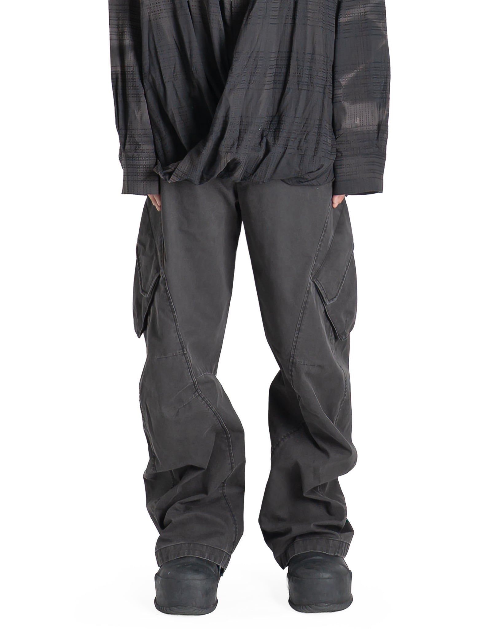 JiyongKim - x KOLON SPORT MULTI-POCKET TROUSERS - 082plus