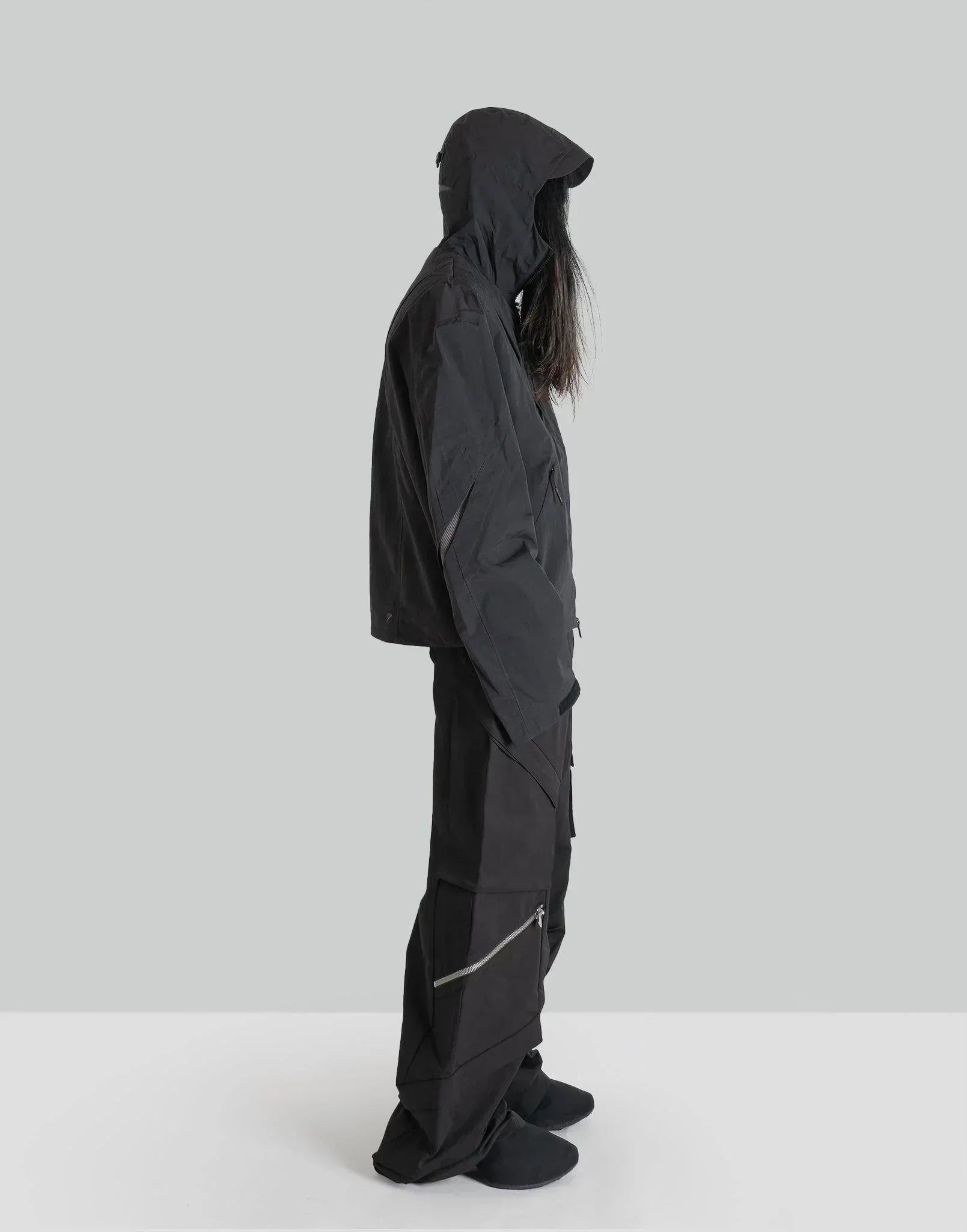 サ*手様 HELIOT EMIL CALYX CARGO PANTS 24SS 【公式通販】