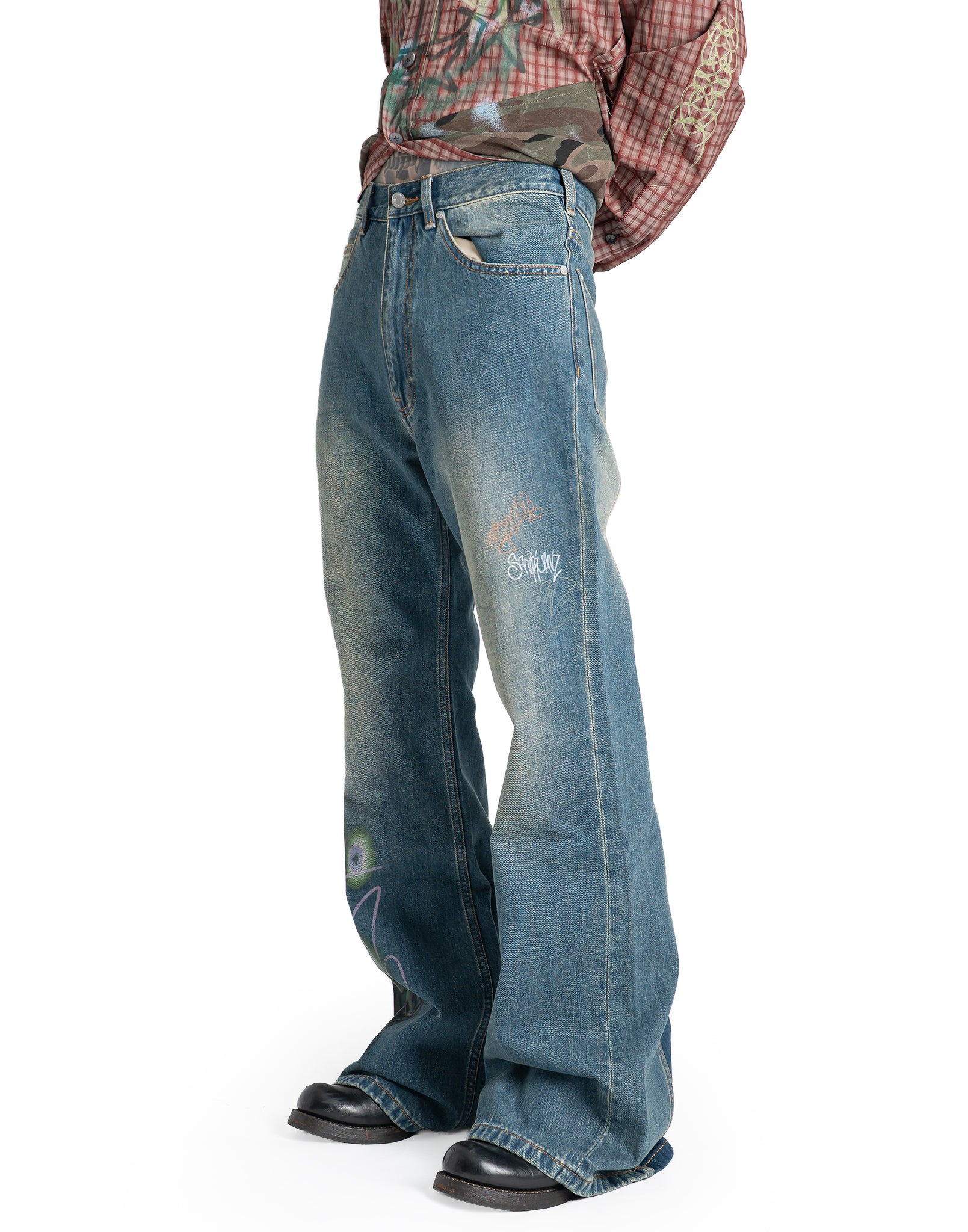 SANKUANZ - WASHED GRAFFITI PRINT LOOSE-FIT FLARED DENIM PANTS - 082plus