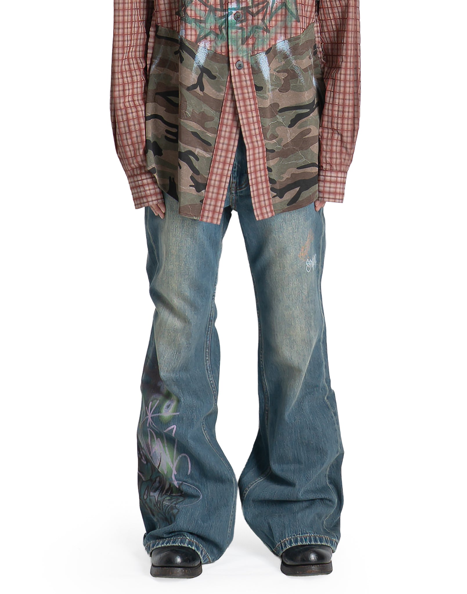 SANKUANZ - WASHED GRAFFITI PRINT LOOSE-FIT FLARED DENIM PANTS - 082plus