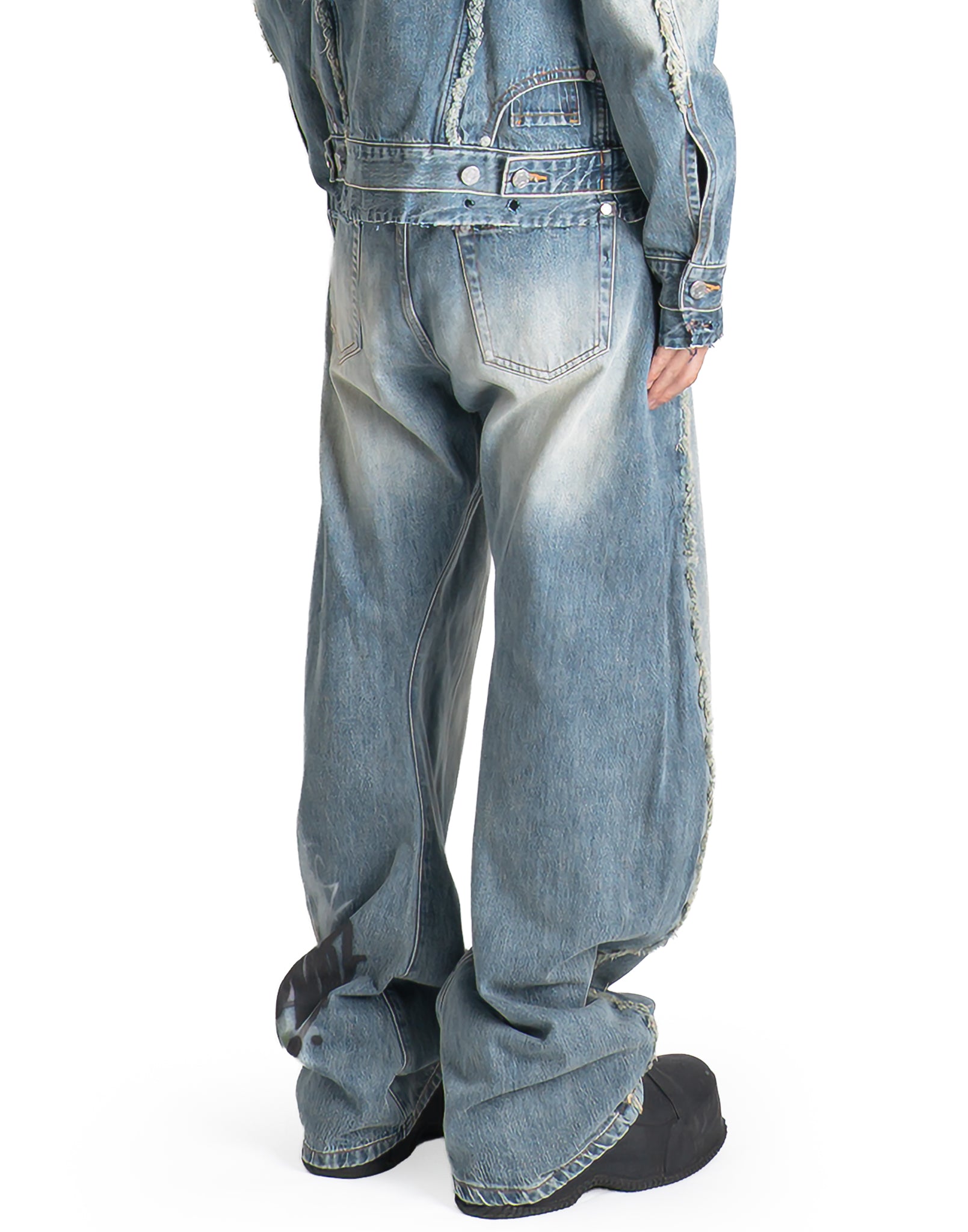 SANKUANZ - WASHED GRAFFITI PRINT LOOSE-FIT CURVED DENIM PANTS - 082plus
