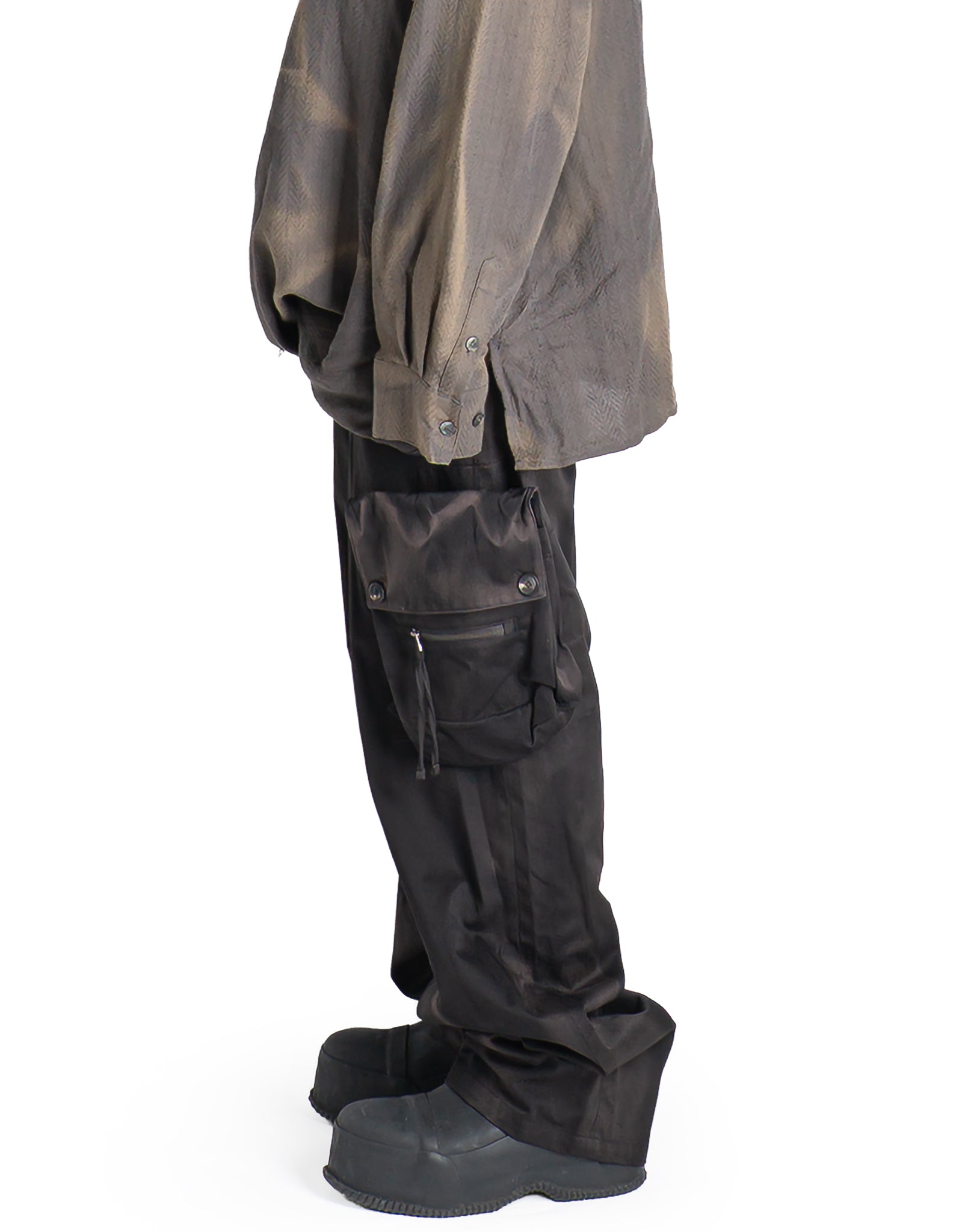 JiyongKim - SUN-BLEACHED DETACHABLE POCKET TROUSERS - 082plus