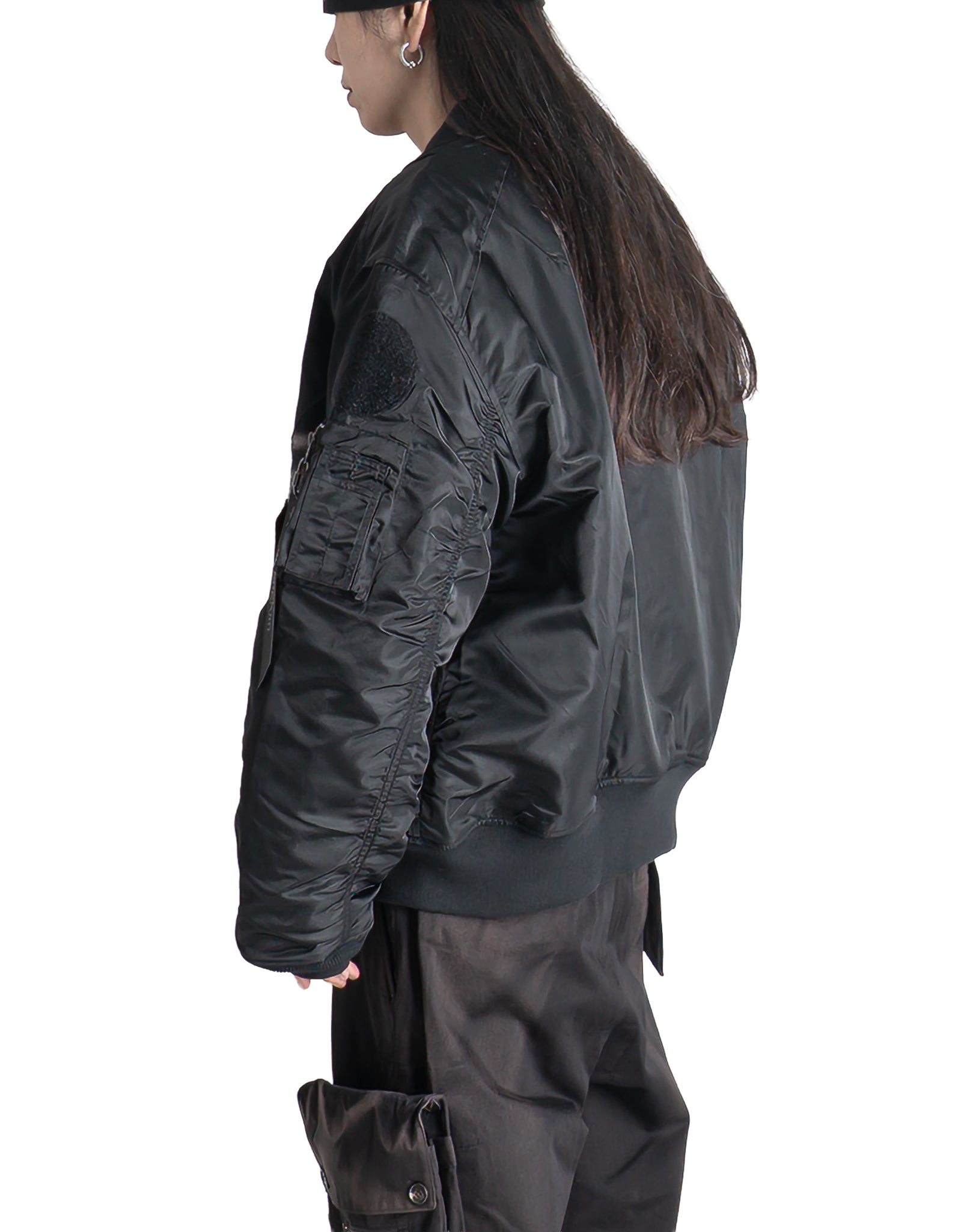 JiyongKim - x ALPHA INDUSTRIES SUN-BLEACHED FLIGHT JACKET - 082plus