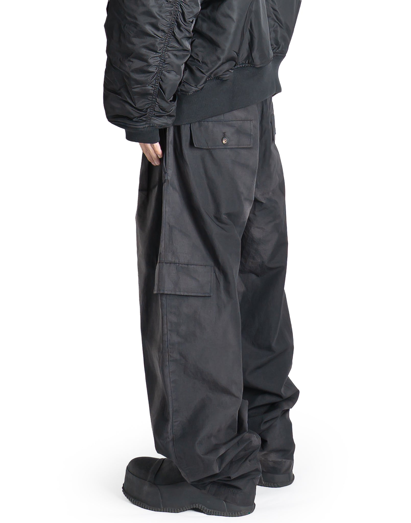 JiyongKim - SUN-BLEACHED PLEATED TROUSERS - 082plus