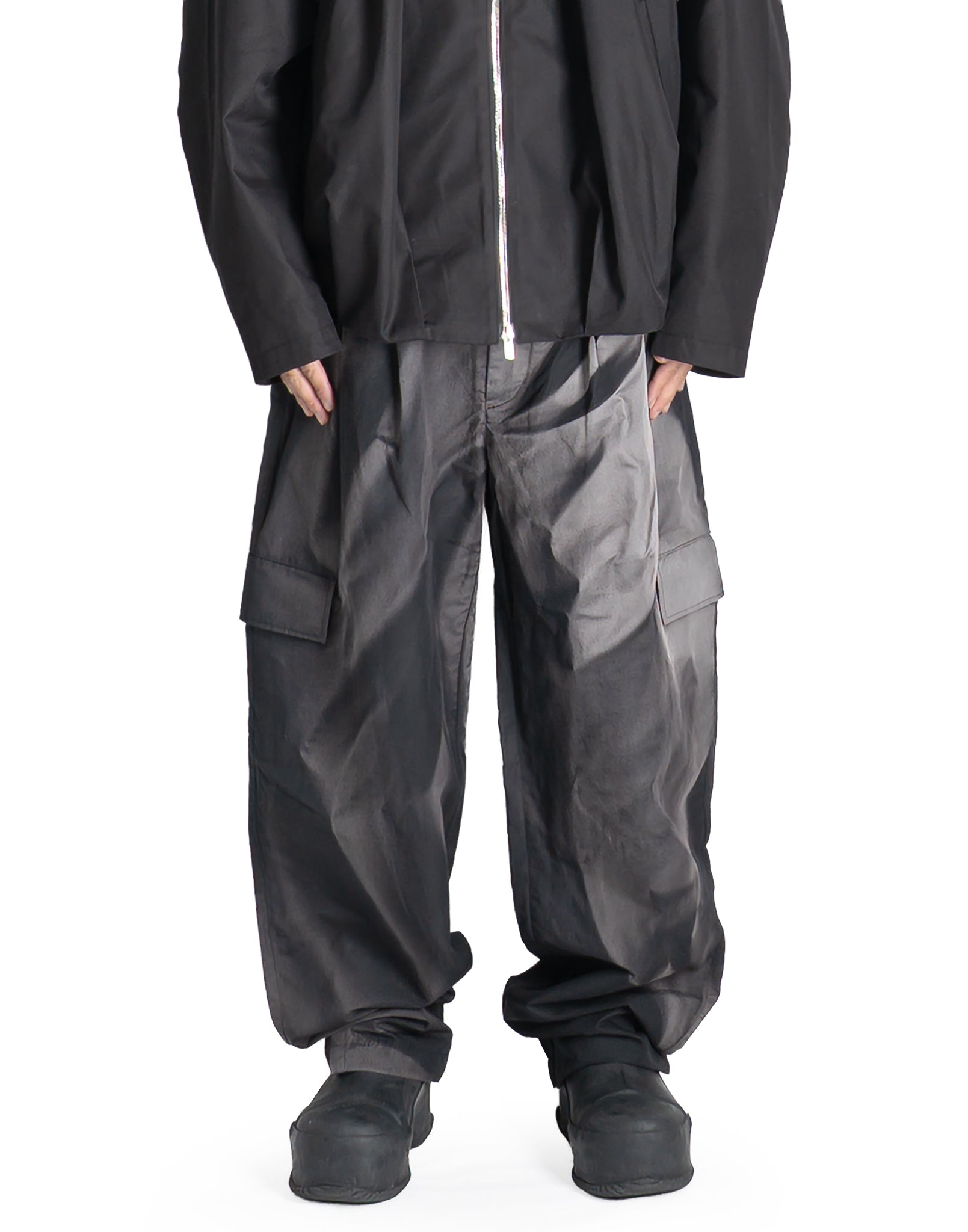 JiyongKim - SUN-BLEACHED PLEATED TROUSERS - 082plus