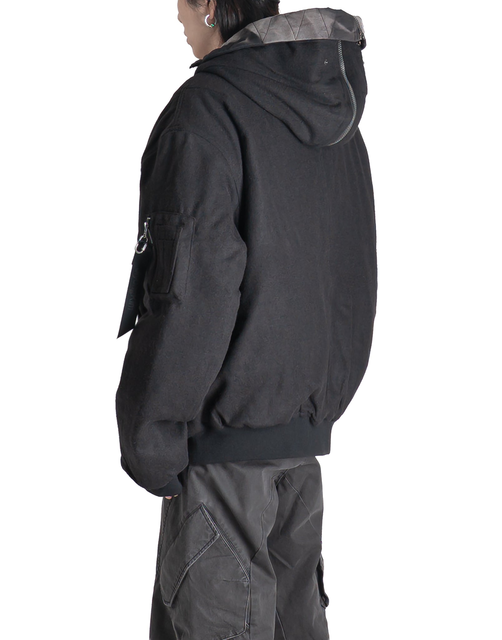 JiyongKim - x ALPHA INDUSTRIES SUN-BLEACHED SPLIT-HOOD FLIGHT JACKET - 082plus