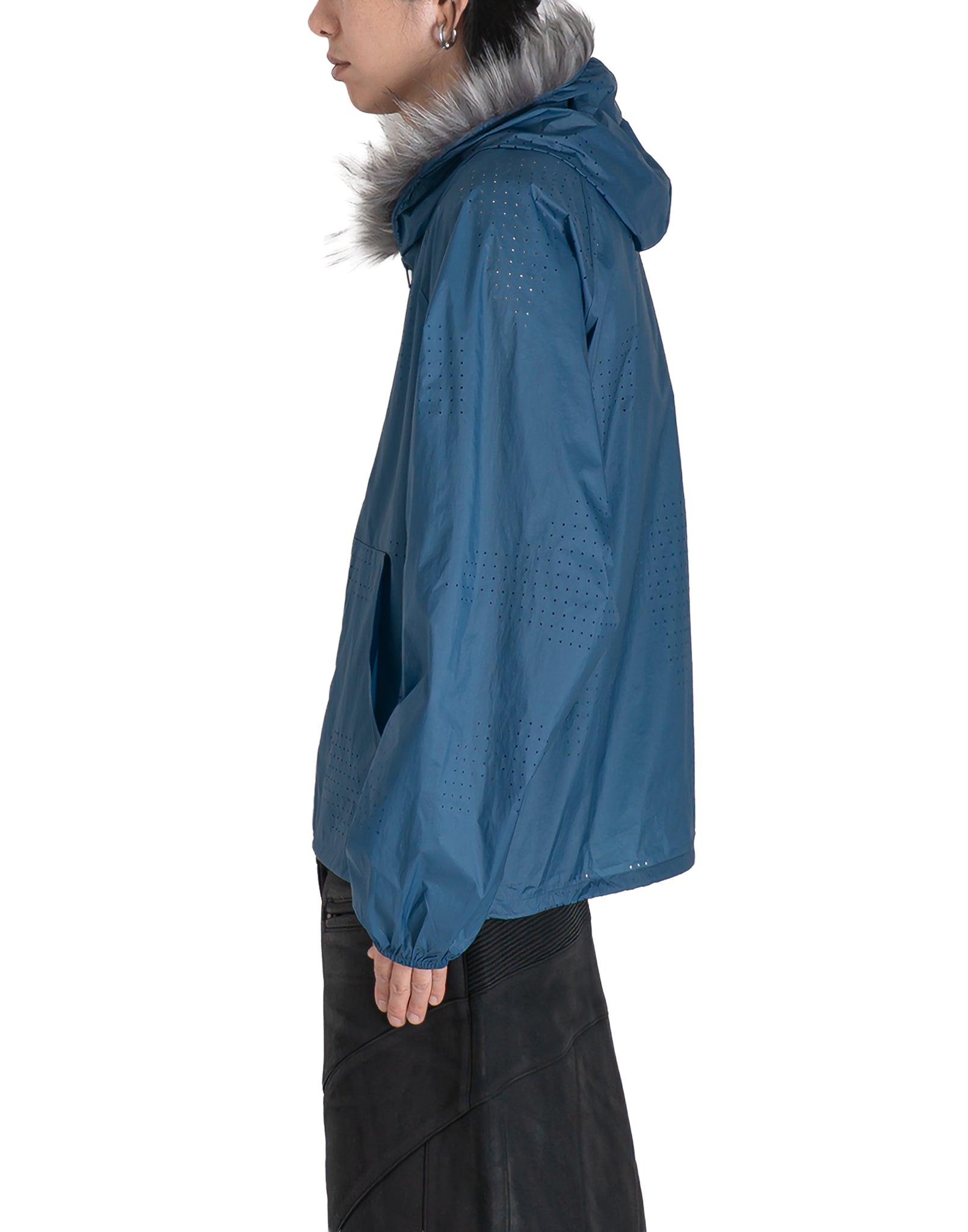 DINGYUN ZHANG - VENT HOODED JACKET - 082plus