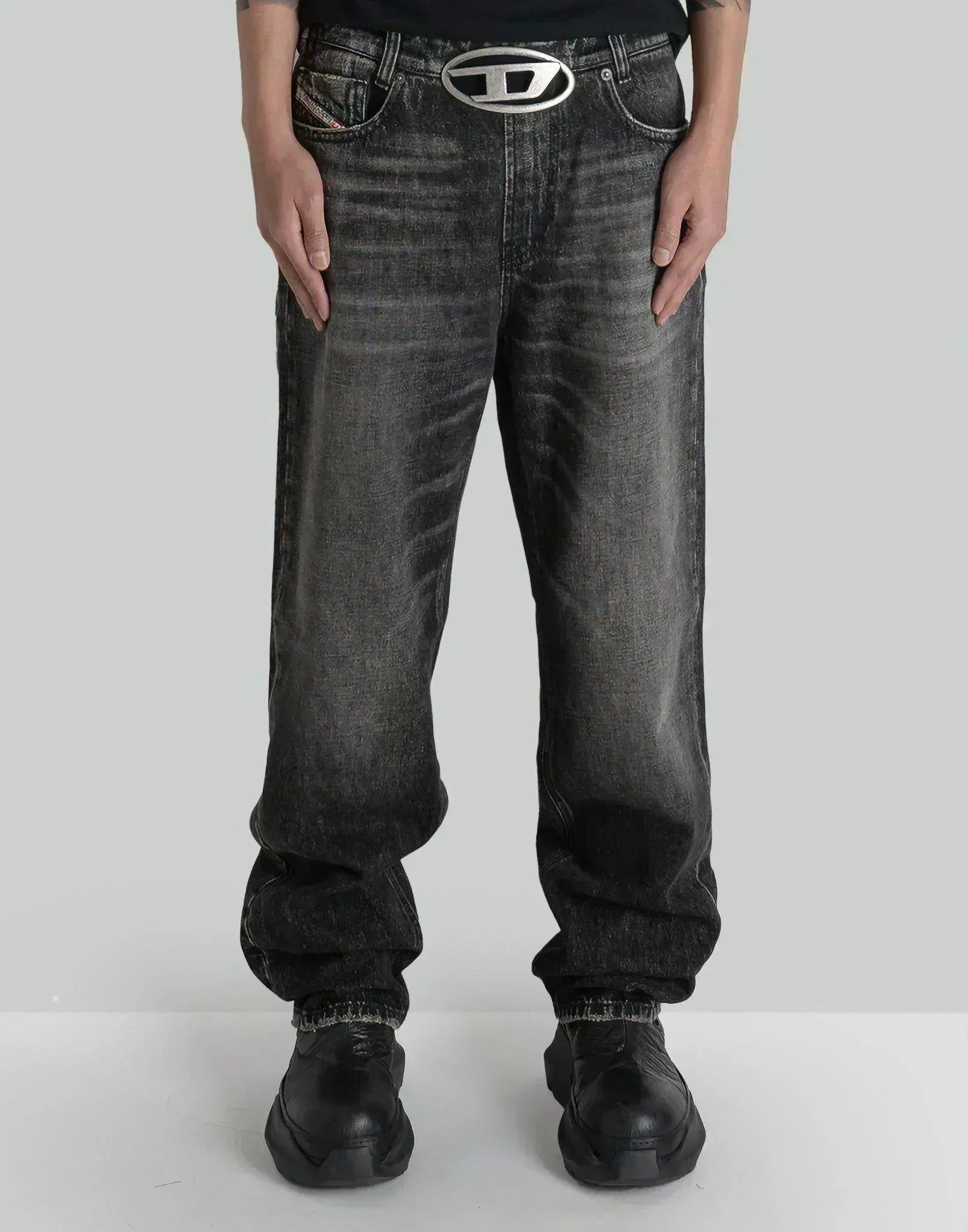 DIESEL d-macs-fse2 デニム Diesel 2010s D-Macs ストレートジーンズ | ブルー | FARFETCH JP