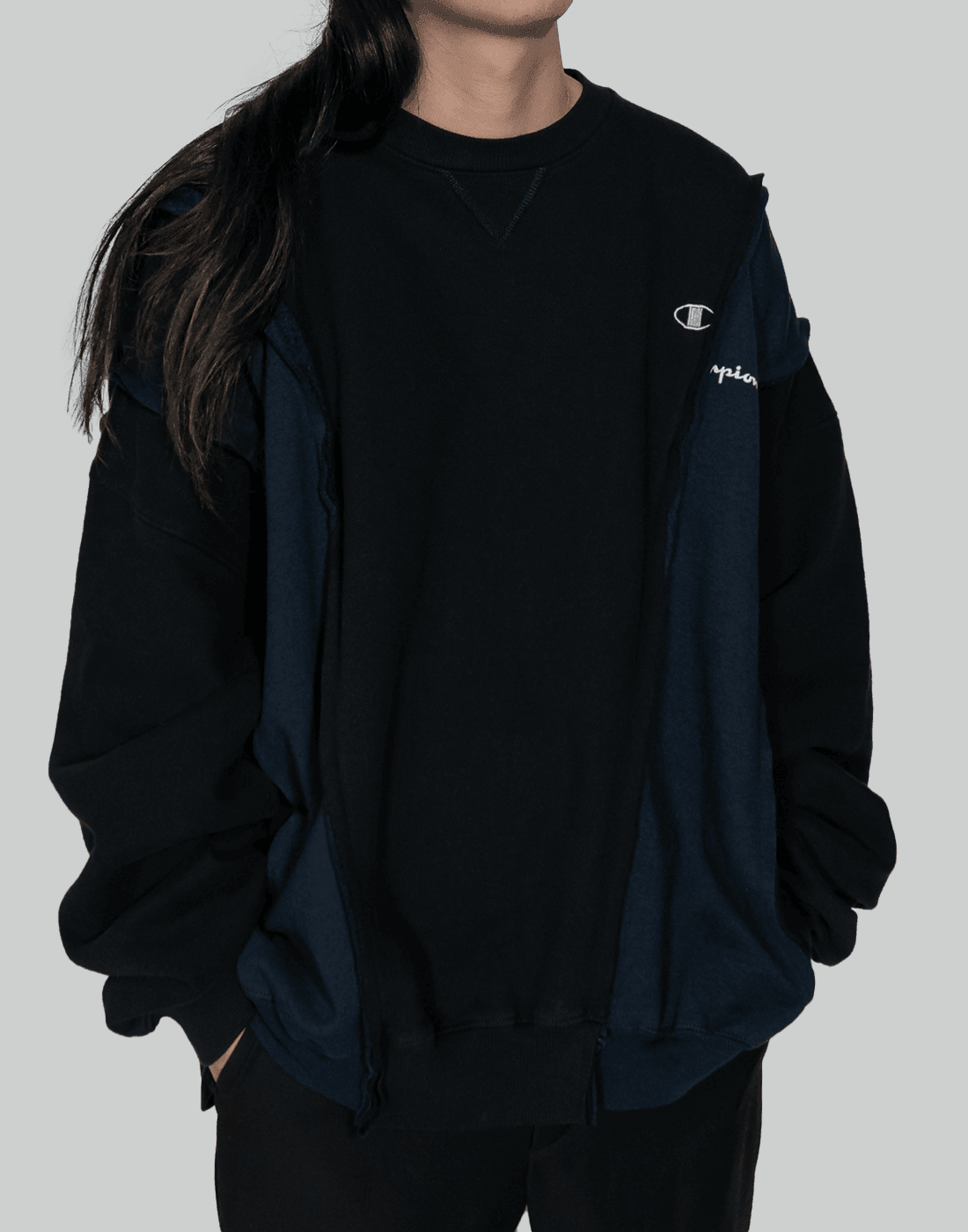 在庫あり即日出荷 DISCOVERED Wide Champion Sweat | www.terrazaalmar