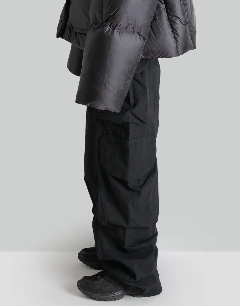 entire studios - GOCAR CARGO - 082plus