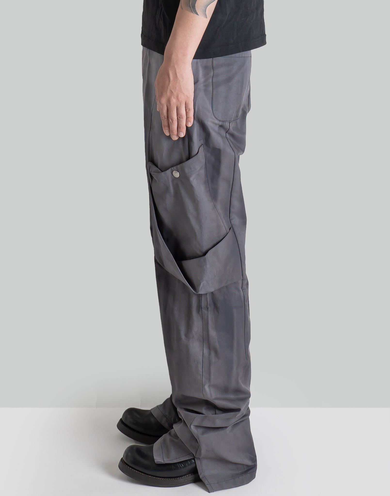 17,600円Jiyongkim Sun-Bleached Trousers カーゴパンツ