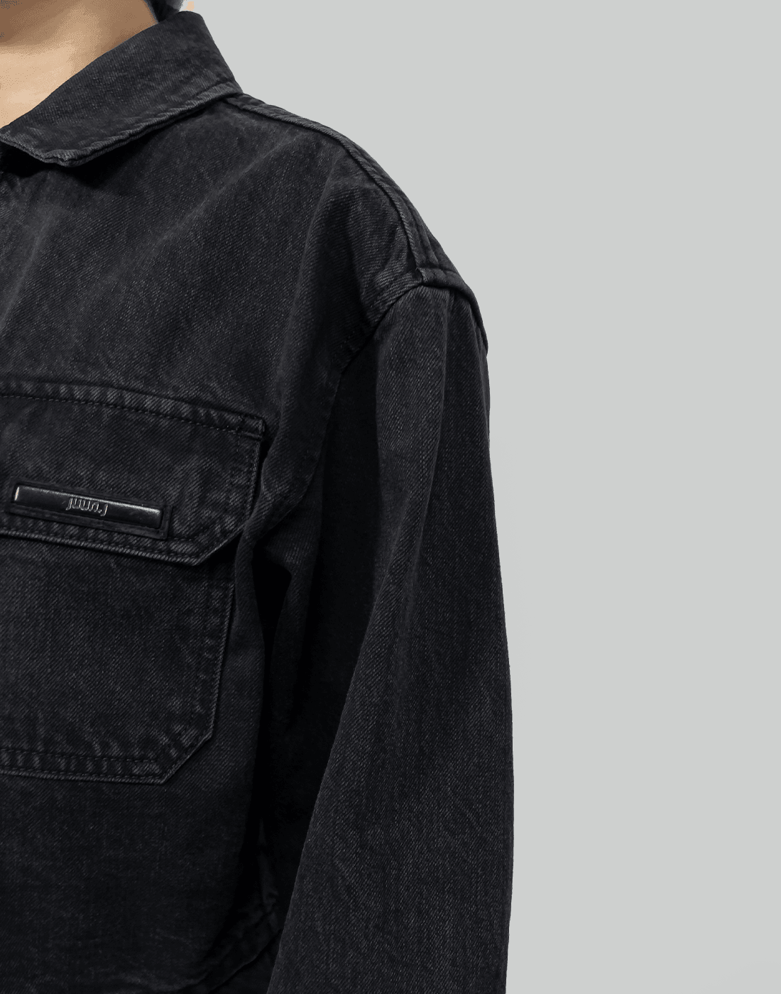 Juun.J Front Zip Up Pocket Detail Crop Denim Shirt - 082plus