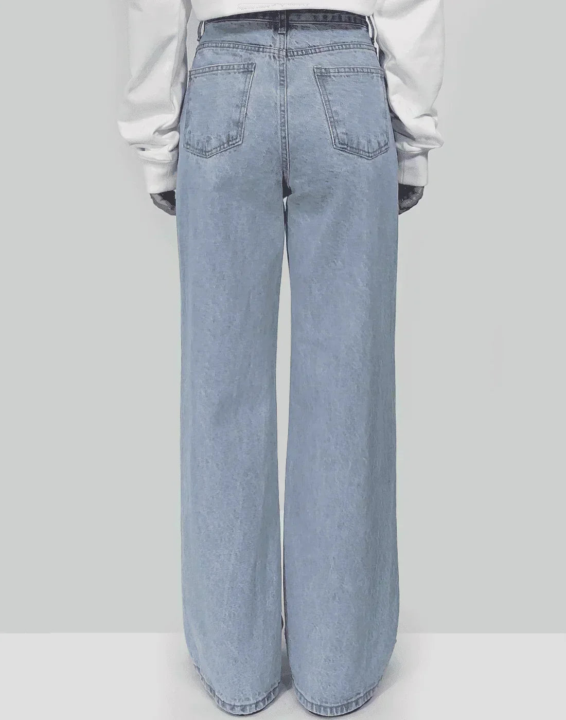 【KIMHEKIM】レーベルワイドデニム(ホワイト) KIMHEKIM LABEL WIDE FIT JEANS – 082plus