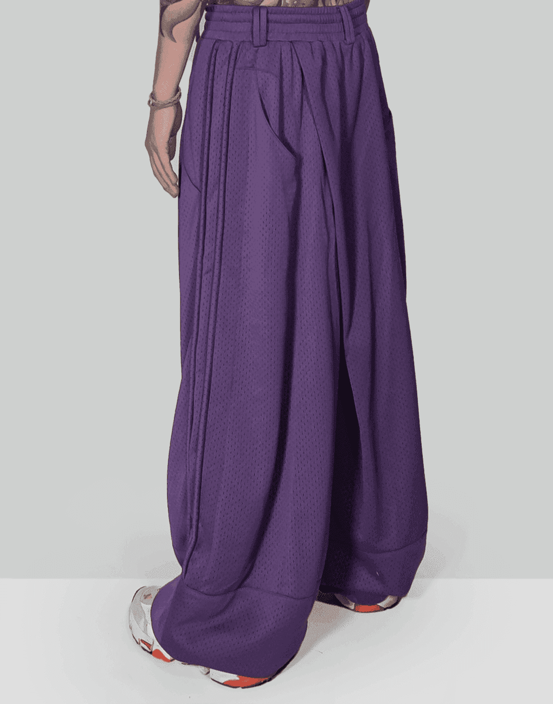 NAMESAKE(ネイムセイク)のLAMAR CARROT WIDE TROUSERSの通販