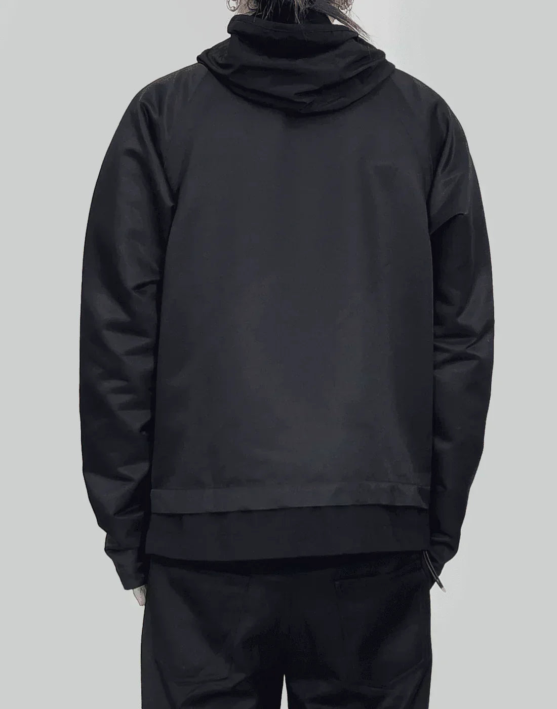 RANRA V Neck hooded tracktop 082plus