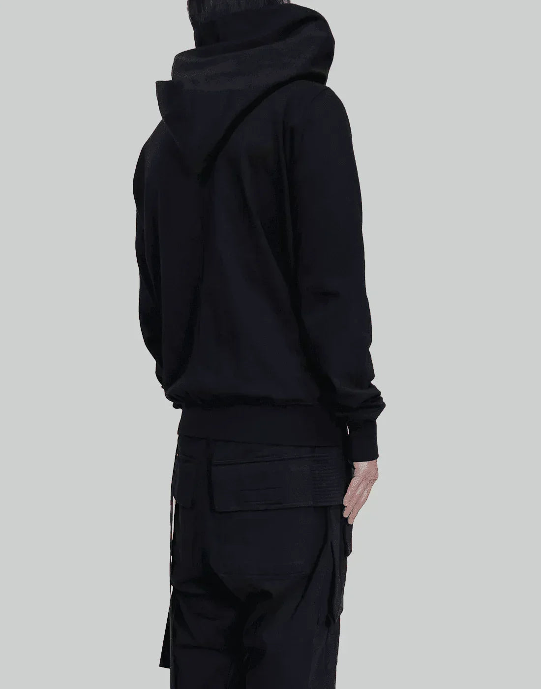 MOUNTAIN HOODIE