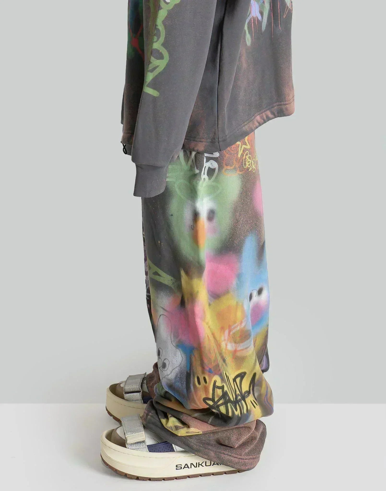 SANKUANZ Bleached Rabbit Graffiti Print Sweatpants – 082plus